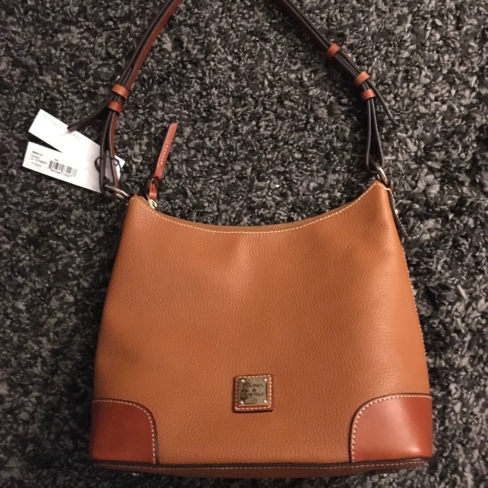 Dooney& Bourke